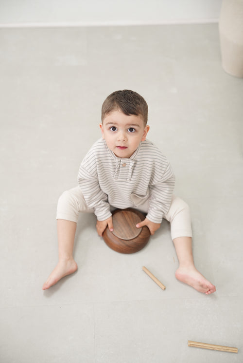 POCKET SWEATER | GRAY STRIPES