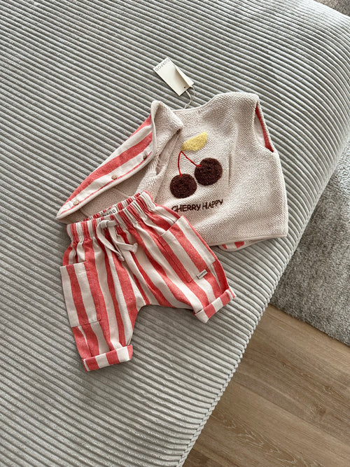REVERSIBLE VEST | CHERRY HAPPY