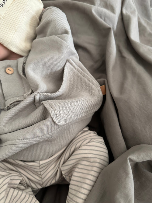 POCKET SWEATER | GRAY