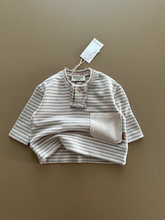 POCKET SWEATER | GRAY STRIPES