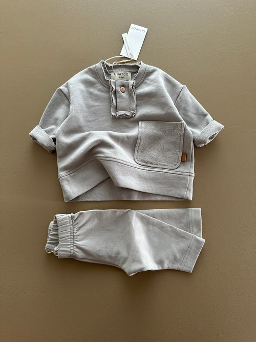 POCKET SWEATER | GRAY