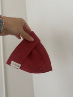 KNIT BEANIE BERRY