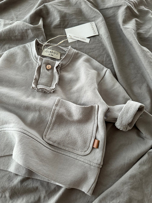 POCKET SWEATER | GRAY
