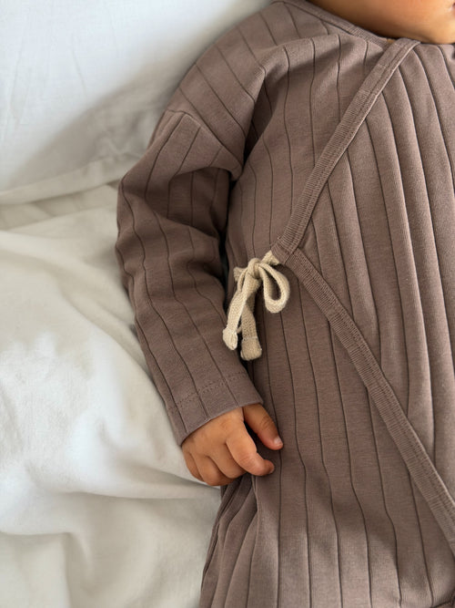 WRAP RIB ROMPER BROWN
