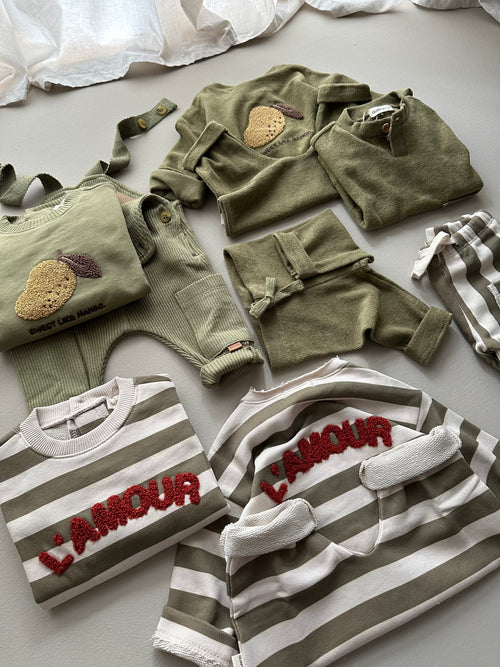 BATIK SWEATER MUSTARD