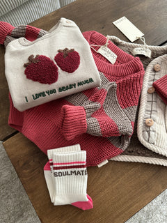 SWEATSHIRT I LOVE YOU BERRY MUCH