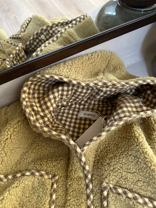 REVERSIBLE TEDDY JACKET MARZIPAN