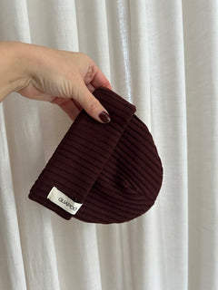 BEANIE GROBSTRICK | MAROON