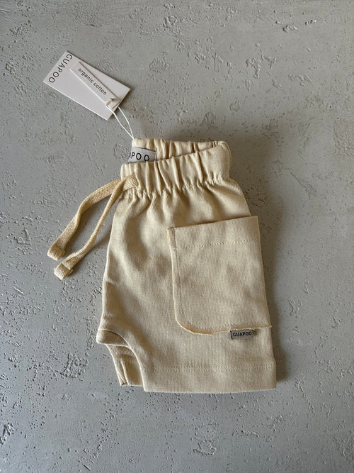 COZY SHORTS SOFT YELLOW