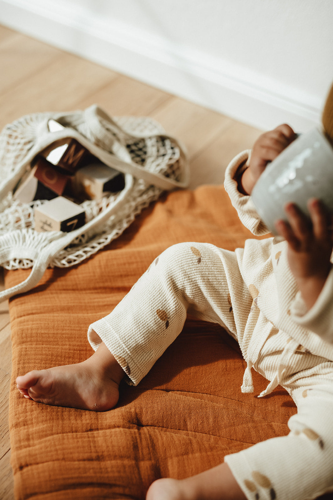 SOFT RIB LEGGINGS | MANGO