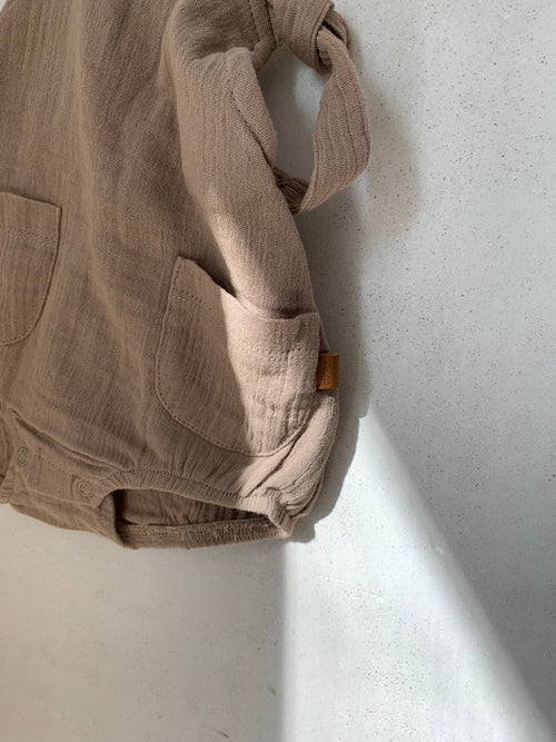 MUSLIN SALOPETTE | TAUPE