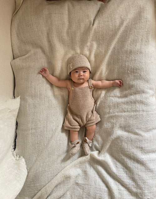 KNITTED SUMMER DUNGAREES | SAND MELANGE